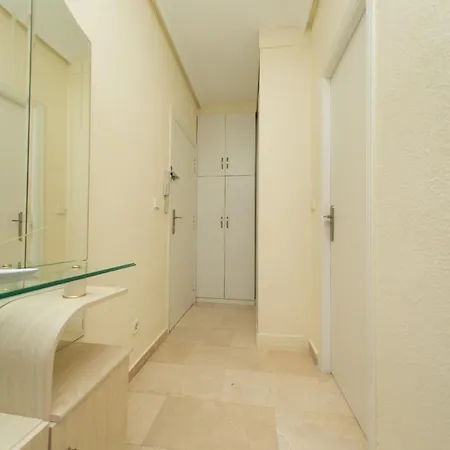 студия на белоснежном пляже Locos Torrevieja